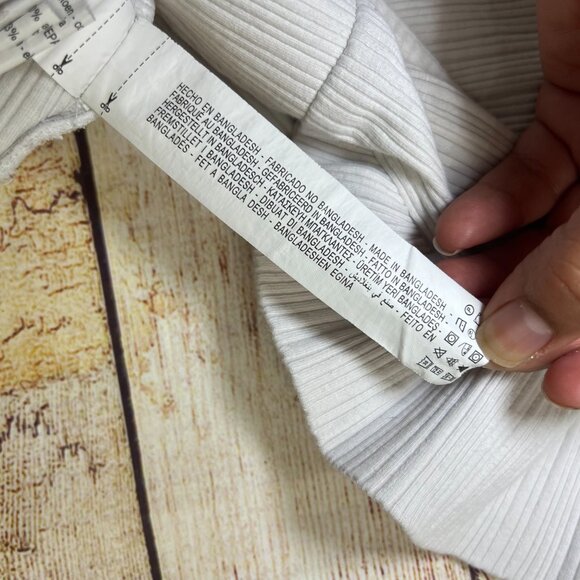 Zara White Ribbed Ruffle Dramatic Pleated Sleeve Crop‎ Top Blouse Size Large - Picture 6 of 6